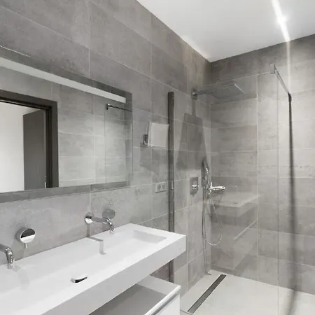Style Sea Views Pool Sleeps 12 Villa *